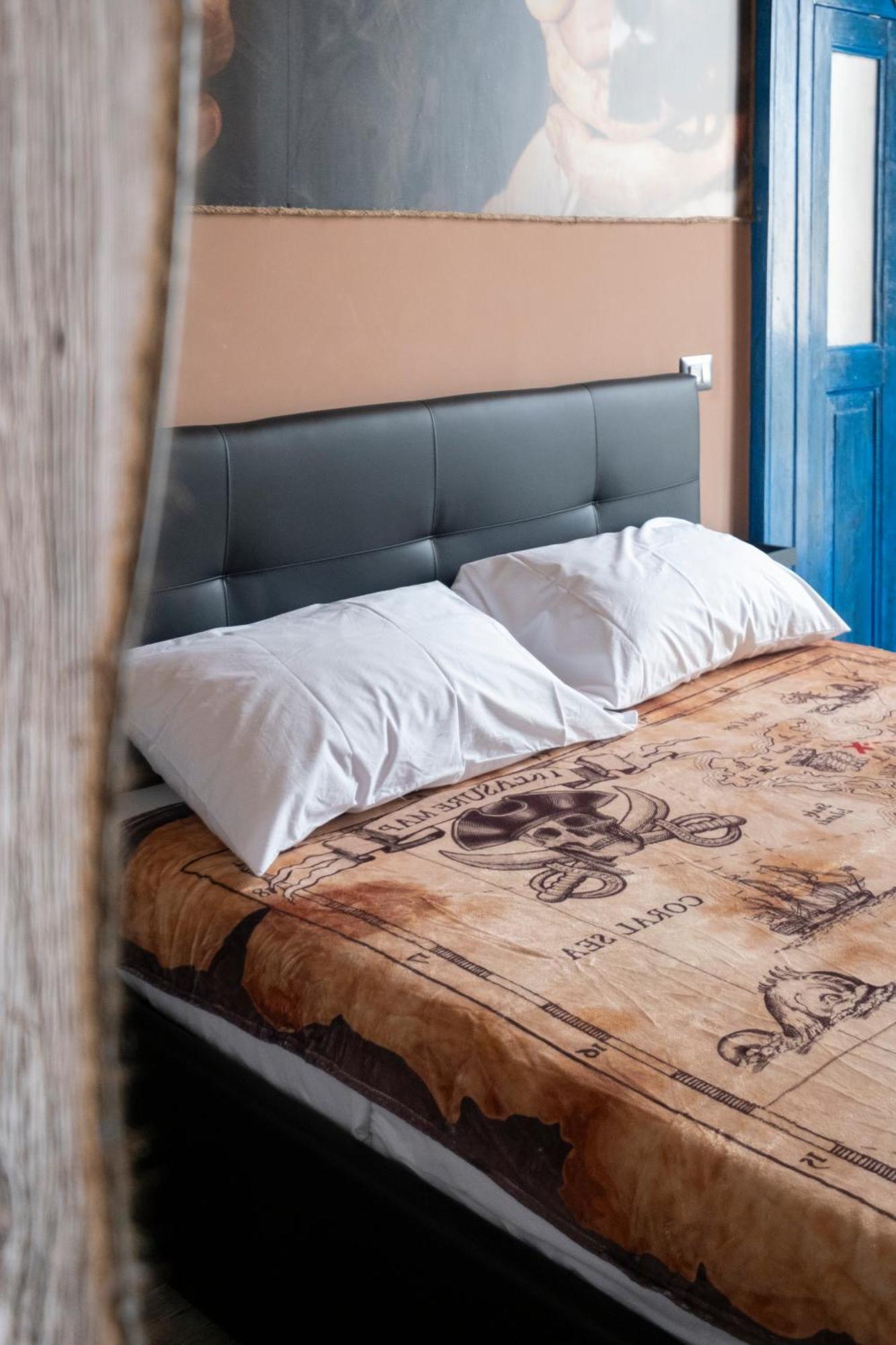 Appartement La Casa Di Luale E Zoe à Naples Extérieur photo